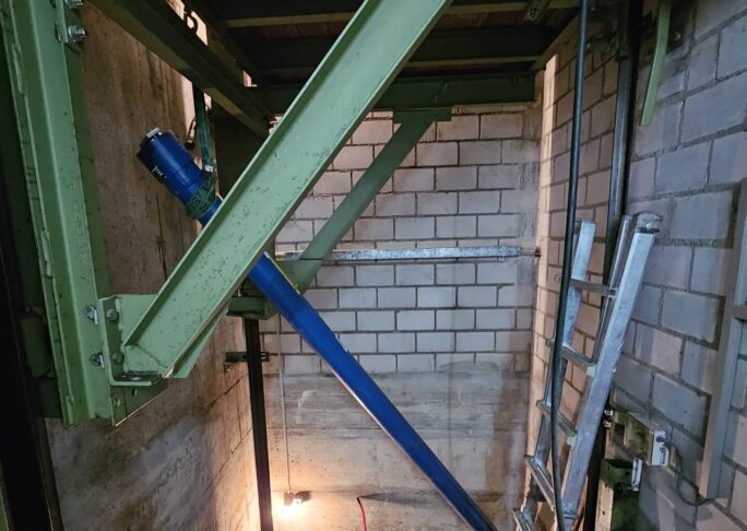 Liftplus-Reparaturen-Markenunabhängig-Hydraulik