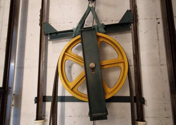 Umlenkrolle-Hydraulik-Personenaufzug-Lift